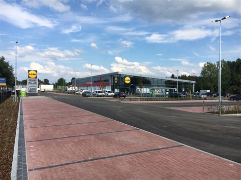 maaseik lidl|Openingsuren & adres Lidl winkel Maaseik,。